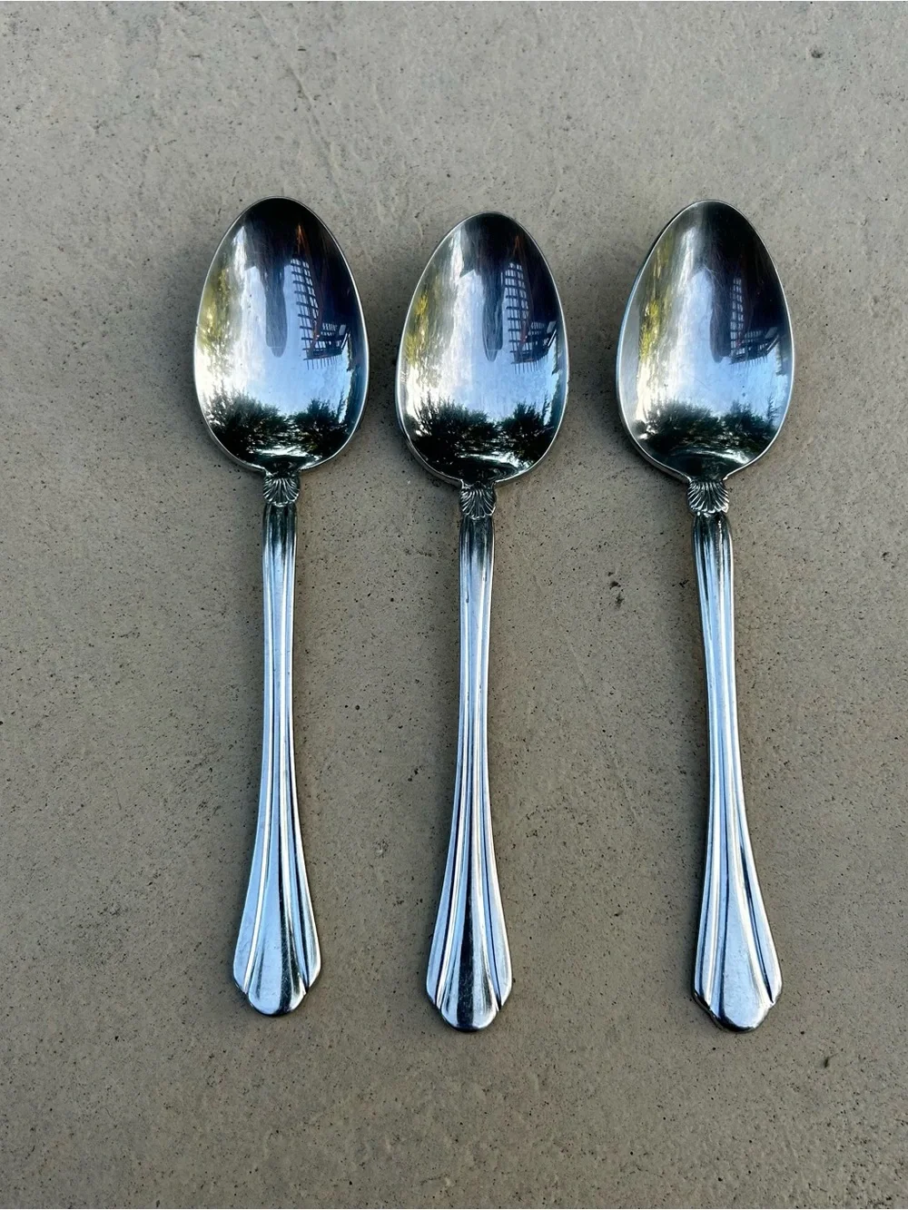 Pfaltzgraff Artesia 18/8 Stainless Steel Set of 3 Soup Spoons 6 3/4”